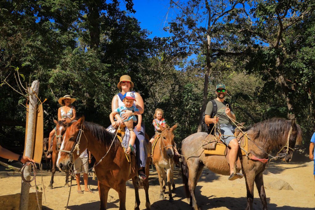 Unique eco-tour: Horse guided hike to a natural waterfall Quimixto