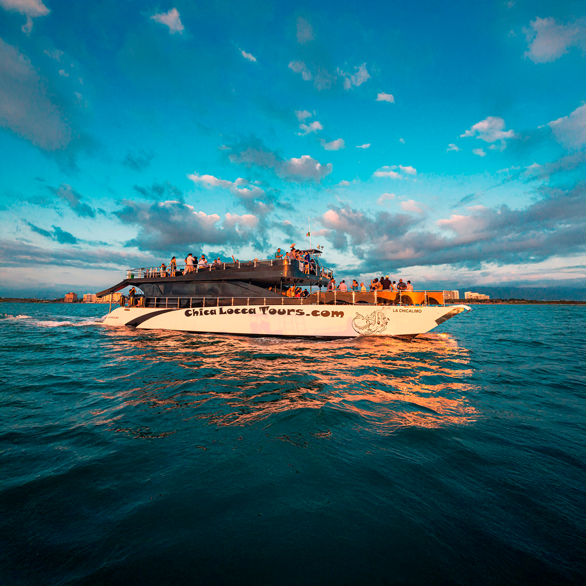 Mega Yacht Nuevo Vallarta