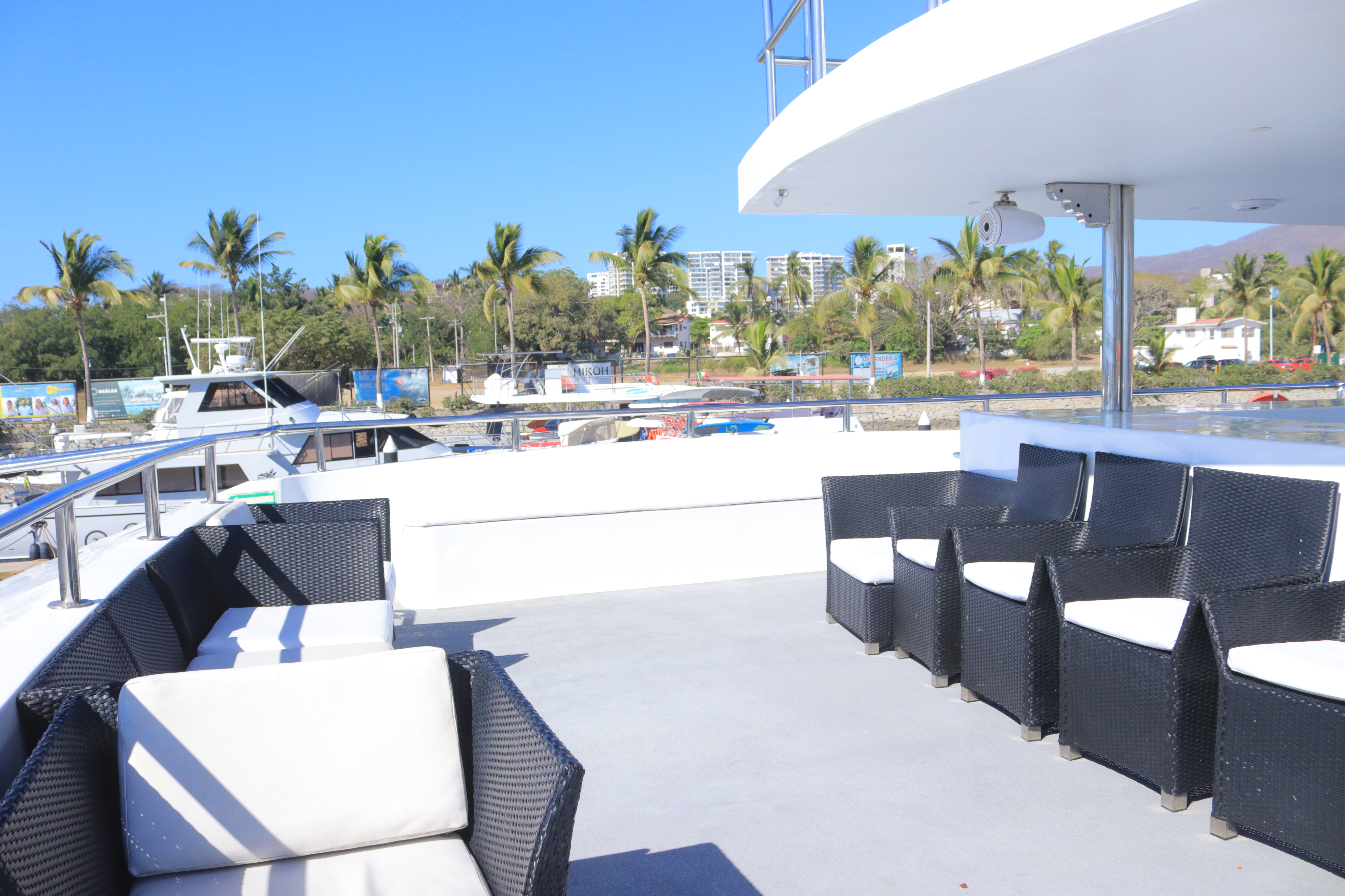 Group event luxury catamaran Puerto Vallarta all inclusive