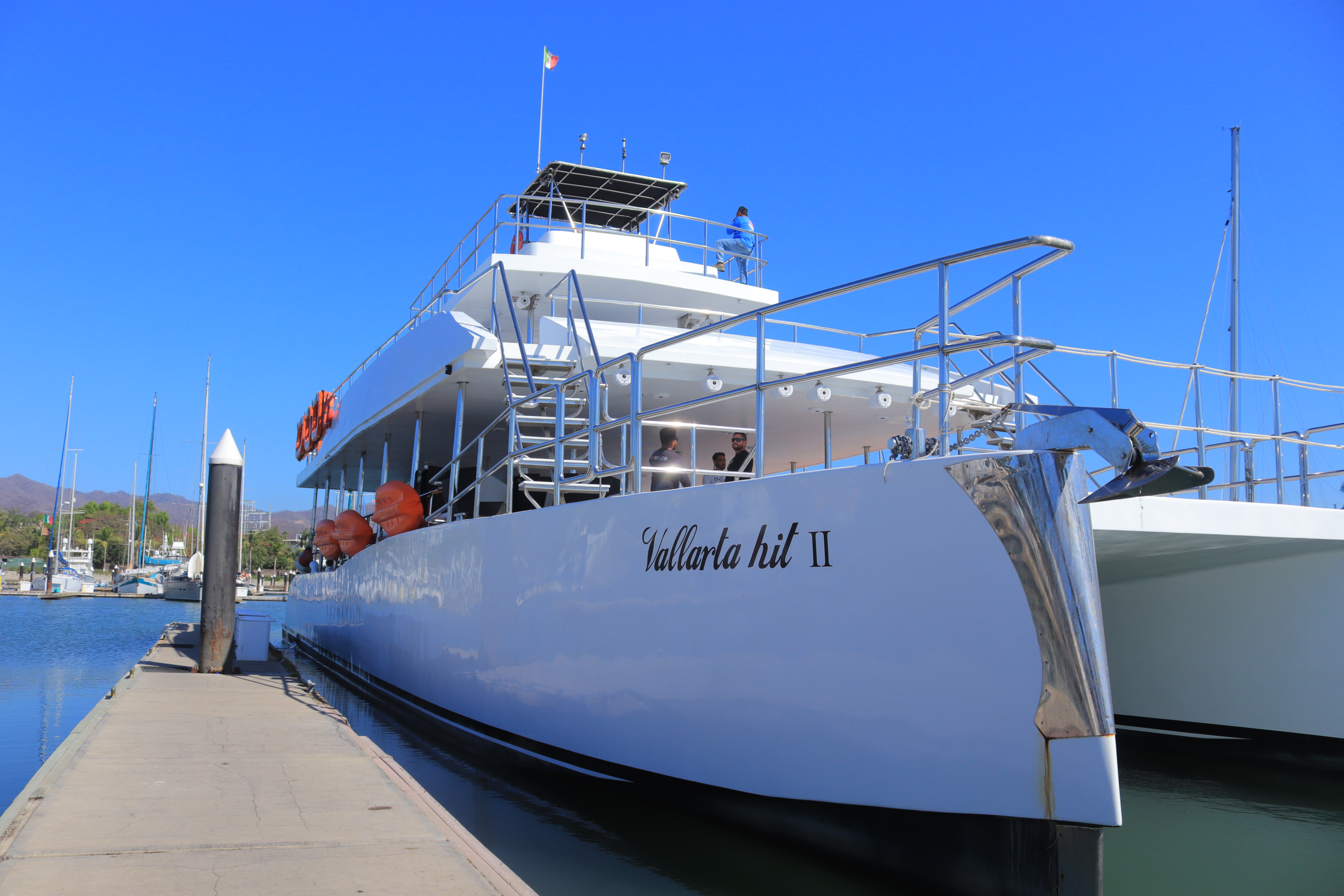 Wedding celebration boat rental Banderas Bay Mexico