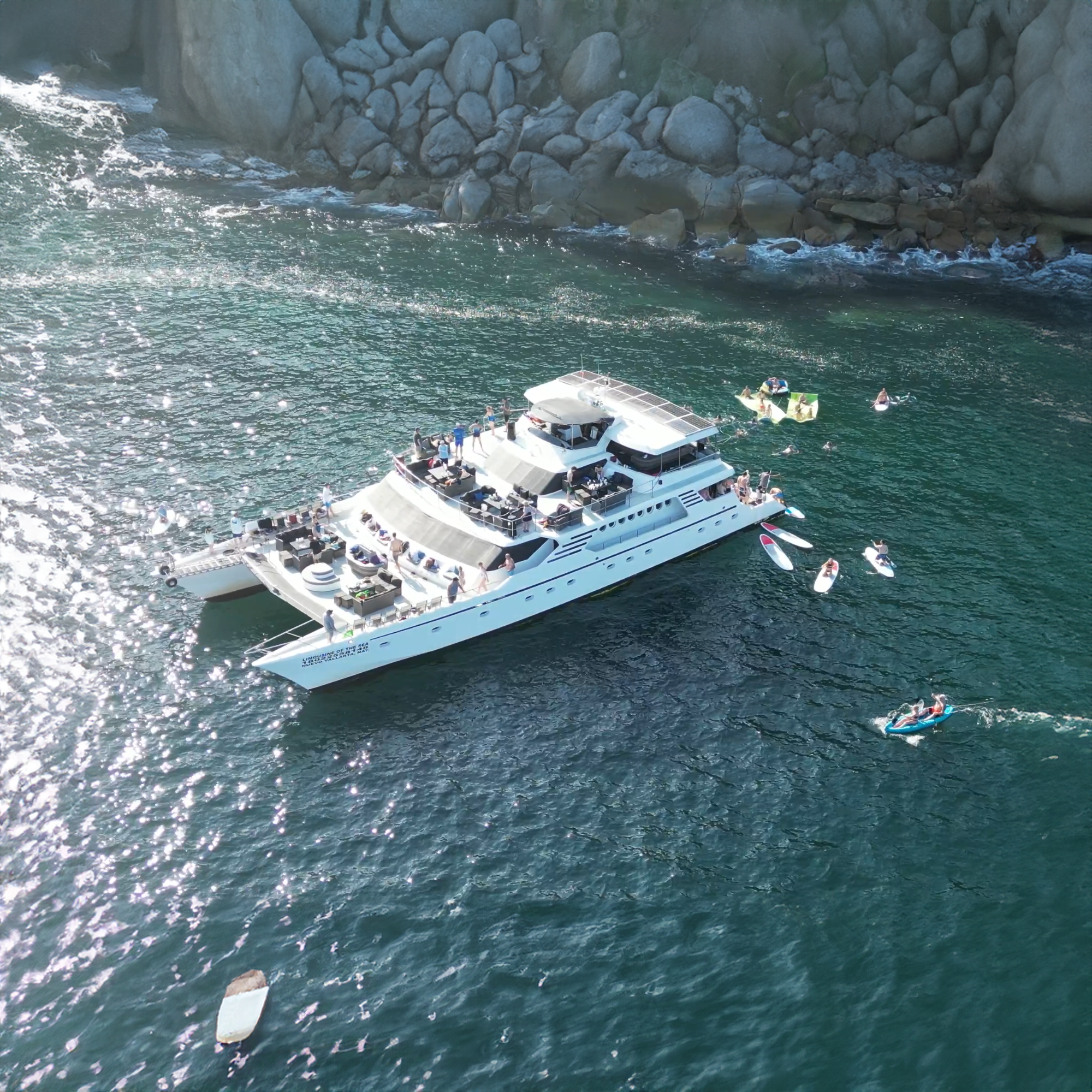 Mega Catamaran Puerto Vallarta